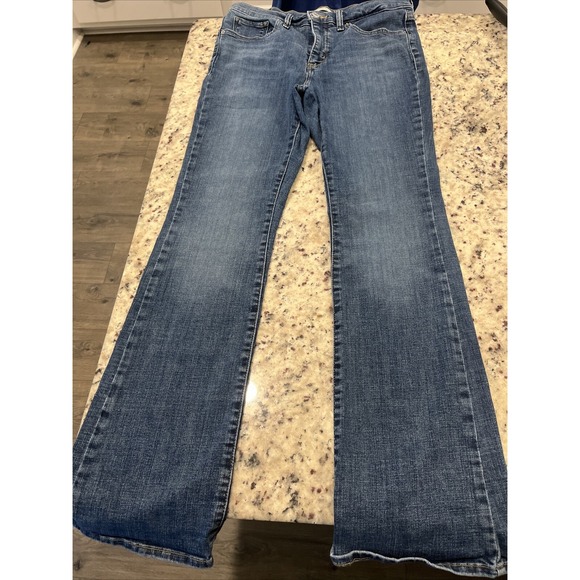 Levi's 315 Shaping Bootcut Jeans Women's Size 31 Dark Wash Stretch Cotton Denim - Picture 1 of 13